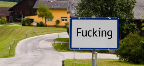 En Autriche, on s'arrache les panneaux de la ville de Fucking