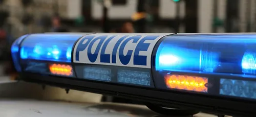 Sa mère tente de le tuer à coups de couteau, un enfant de 10 ans...