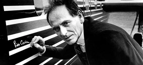 Mort du couturier français Pierre Cardin