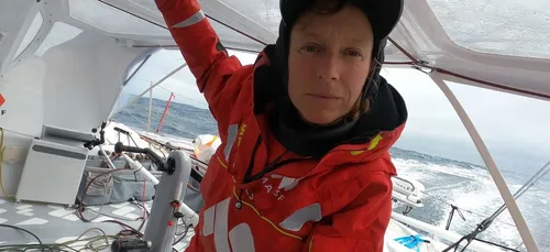 Vendée Globe : avarie majeure pour Isabelle Joschke, qui poursuit...
