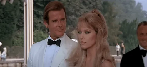 L'actrice Tanya Roberts, du James Bond "Dangereusement vôtre", dans...