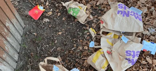 Des pollueurs retrouvés grâce à un ticket