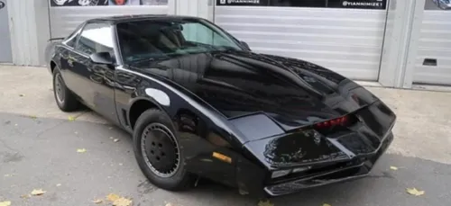 Kitt, la Pontiac de K2000 est à vendre aux enchères !