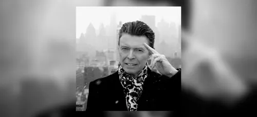"Lazarus" : la comédie musicale de David Bowie disponible en...