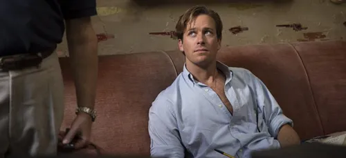 "Un apprenti Hannibal Lecter" : l’ex d’Armie Hammer confirme un...