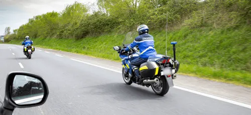 Charente : à 14 ans, il roule à 146 km/h avec son père comme passager