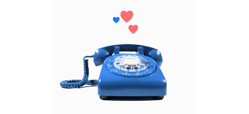 Facebook relance son "téléphone bleu" pour la Saint-Valentin