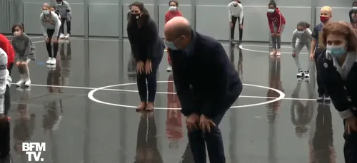 La danse de Jean-Michel Blanquer fait le buzz