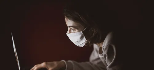 Covid-19 : une nouvelle mutation du variant britannique ?