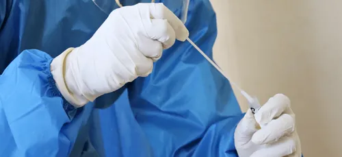 Indre-et-Loire : découverte de 5 cas du variant sud-africain