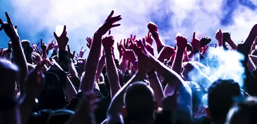 Festivals : une jauge fixée à 5 000 personnes assises maximum