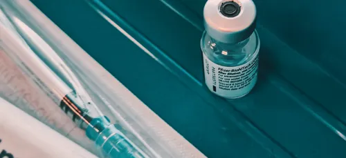 Le vaccin BioNTech/Pfizer peut finalement être stocké à des...