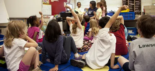 Covid-19 : début des tests salivaires dans les écoles pour la...