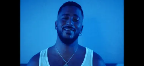 Slimane reprend "Je l’aime à mourir" pour sa cover de février !