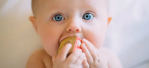 Le nombre de naissances a chuté de 13% en janvier en France