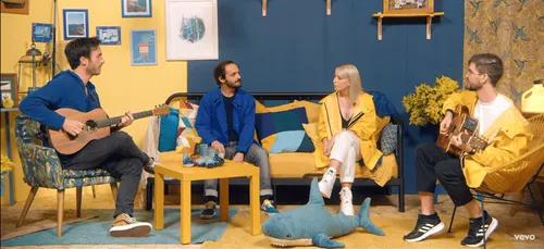 Boulevard des Airs et Lunis sortent le nouveau clip de "Bruxelles" !