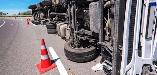 Charente : collision entre trois poids-lourd sur la RN10