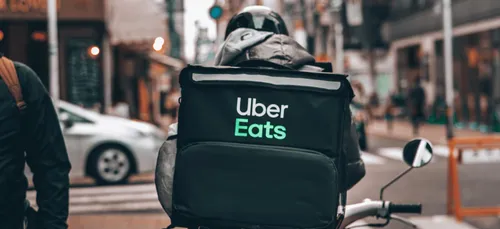 À Nantes, les scooters thermiques interdits dans les aires piétonnes