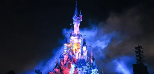 Disneyland Paris ne rouvrira pas le 2 avril