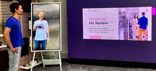 Avec "La Vitre", une start-up nantaise réinvente la visioconférence !