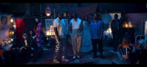 Gims, Slimane et Dadju reprennent "Belle" et dévoilent un clip...