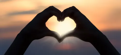 Tombée amoureuse sur l’A10, elle recherche son "charmant inconnu de...