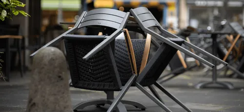 Covid-19 : réouvertures très progressives à partir de la mi-mai