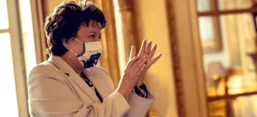 Bachelot : option de réouverture des lieux de culture mi-mai