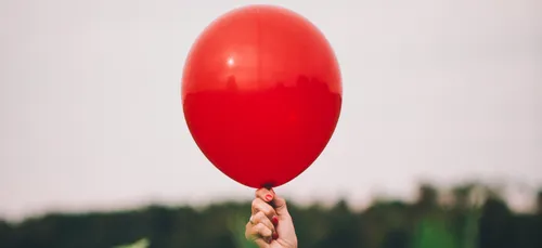 Le lâcher de ballons pourrait bientôt être puni à Hawaï
