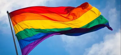 La Creuse va hisser le drapeau arc-en-ciel au fronton des mairies