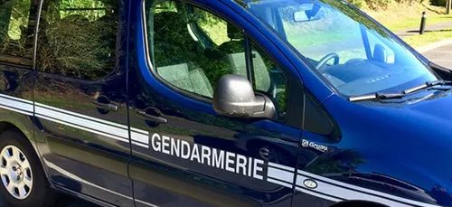 Une femme de 92 ans poignardée à cinq reprises dans sa résidence à...