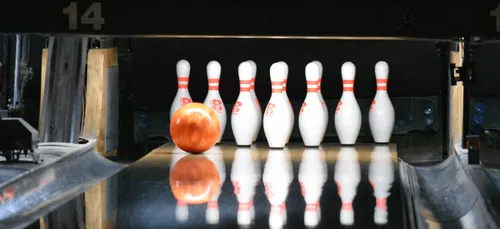 Un Américain fait un sans-faute au bowling avec les cendres de son...