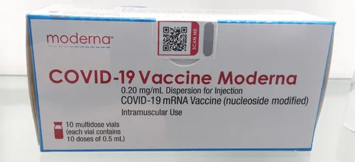 Vaccin : premières injections de Moderna en pharmacie le 28 mai ?