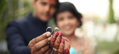 Inde : Ils se marient en avion pour contourner les restrictions...