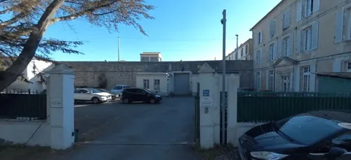 Ile de Ré : un détenu tente d’étrangler une psychologue