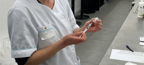 Vaccination : tous les majeurs peuvent désormais prendre rendez-vous