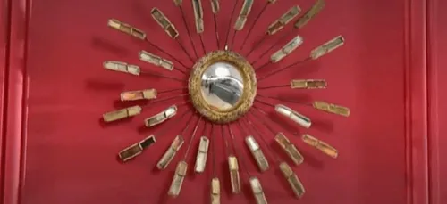 "Affaire conclue" : un miroir se vend 127 000 euros, un record pour...