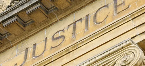 Affaire Duhamel : l'enquête classée sans suite pour cause de...