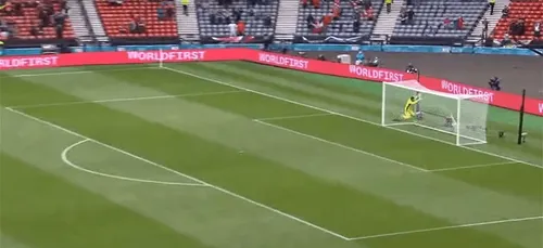 Le Tchèque Patrick Schick vient-il de marquer LE but de l'Euro ?