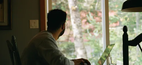 Un quart des cadres font l’amour pendant leur télétravail