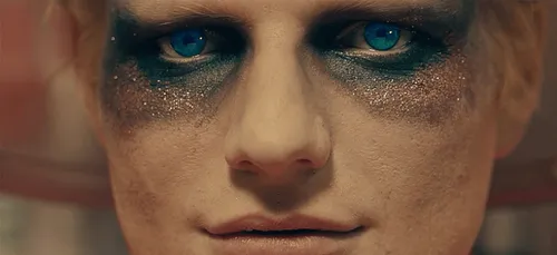 Ed Sheeran est de retour avec son nouveau hit “Bad Habits”