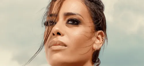 Amel Bent annonce la date de sortie de son prochain album