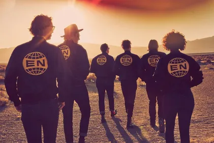 Arcade Fire refait le clip de "Creature Comfort"