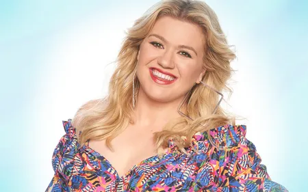 Kelly Clarkson reprend « Juice » de Lizzo
