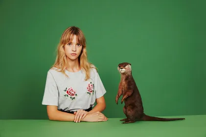 Angèle annonce la réédition de son album !