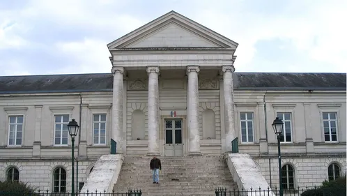 Violences au sein des familles d'accueil : le procès à Châteauroux...