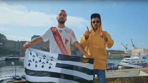 Bigflo et Oli sillonnent le Grand Ouest dans leur nouveau clip