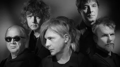 Indochine : des places de leur tournée offertes pour les...