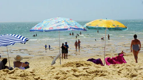 Vacances : près de 6 Français sur 10 envisagent de partir cet été