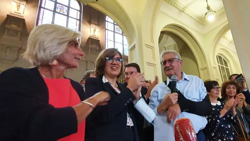 Limoges : Emile Roger Lombertie réélu